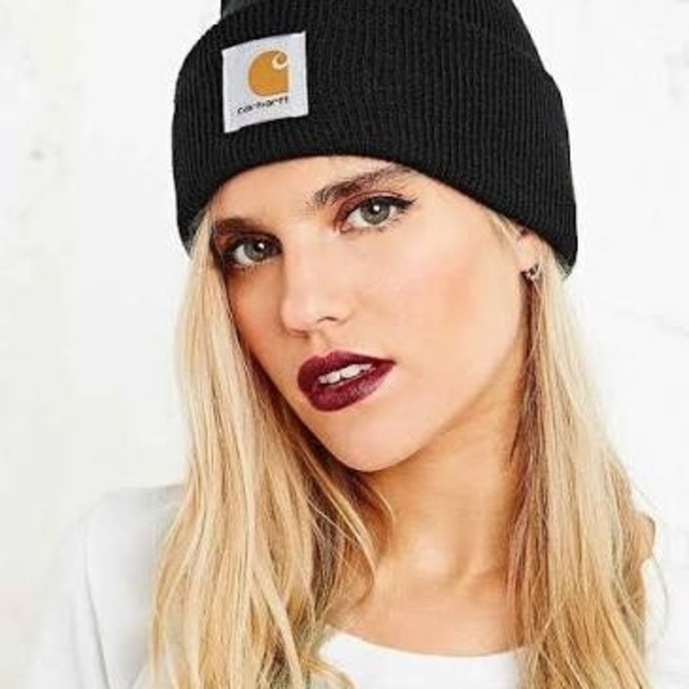 Carhartt Women's Ribbed Black Knit Hat